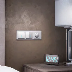 Рамка из поликарбоната на 3 поста Stream серебряный W0032106