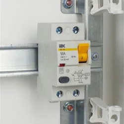 Выключатель дифференциального тока (УЗО) 2п 50А 30мА тип AC ВД1-63 KARAT IEK MDV10-2-050-030