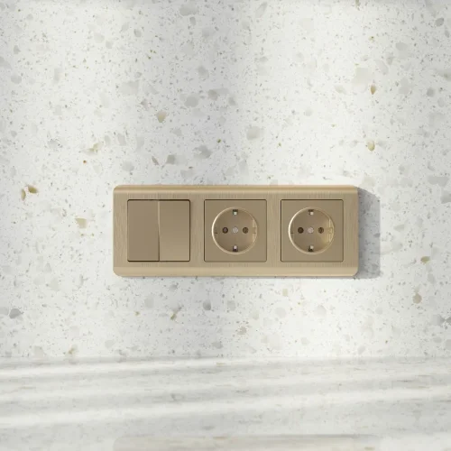 Рамка из поликарбоната на 3 поста Stream шампань W0032111 - фото 2