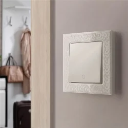 W0012303/ Рамка на 1 пост Flock (слоновая кость) W0012303