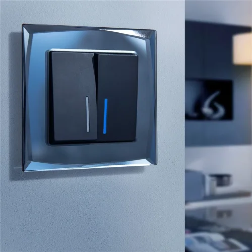 Рамка из стекла на 1 пост Diamant черный W0011208 - фото 3