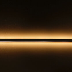 Светодиодная лента SWG PRO 2835, 140 LED/м, 10 Вт/м, 24В , IP67, Цвет: Теплый белый, NE-DU2140-24-10-WW-67 032797