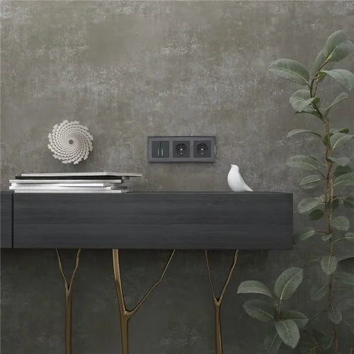 Рамка из стекла на 3 поста Diamant черный W0031208 - фото 5