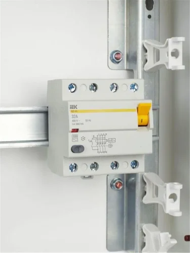 Выключатель дифференциального тока (УЗО) 4п 32А 300мА тип AC ВД1-63 KARAT IEK MDV10-4-032-300 - фото 2