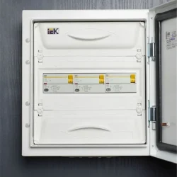 Выключатель дифференциального тока (УЗО) 4п 32А 300мА тип AC ВД1-63 KARAT IEK MDV10-4-032-300