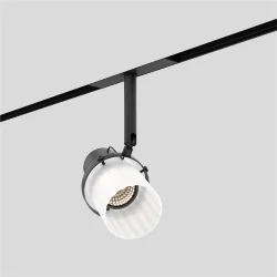 Slim Magnetic Трековый светильник со стеклянным плафоном 10W 4000K черный 85532/01