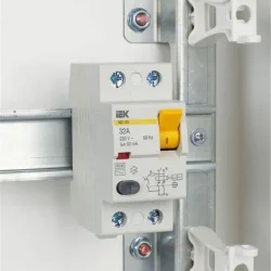 Выключатель дифференциального тока (УЗО) 2п 32А 30мА тип AC ВД1-63 KARAT IEK MDV10-2-032-030
