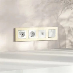 W0042911/ Рамка на 4 поста Slab (шампань софт) W0042911