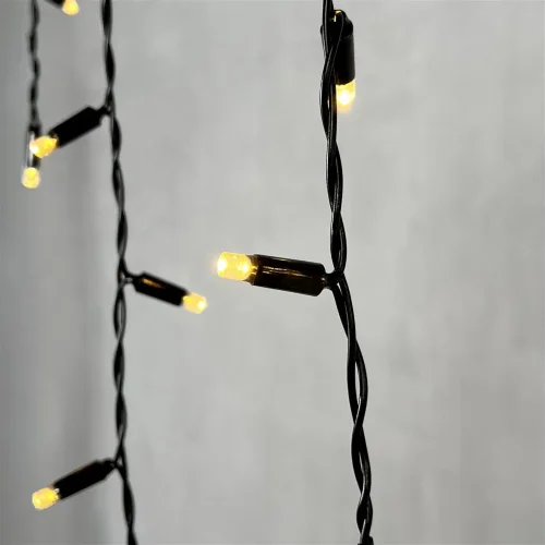 Гирлянда Бахрома с Колпачком 3,1 x 0,5 м Тепло-Белая 220В, 120 LED, Провод Черный ПВХ, IP65. Фото 3.