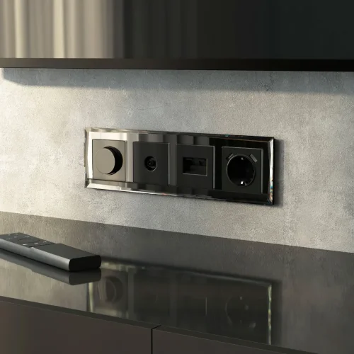 Рамка из стекла на 4 поста Diamant черный W0041208 - фото 2