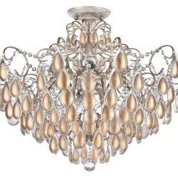 Серия Chabrol заслуживает особого внимания благодаря интересному цветовому сочетанию отделки арматуры, каплевидным кристаллам из стекла. Благодаря необычному дизайну светильники станут настоящим украшением любого интерьера! (Белый с Золотом)