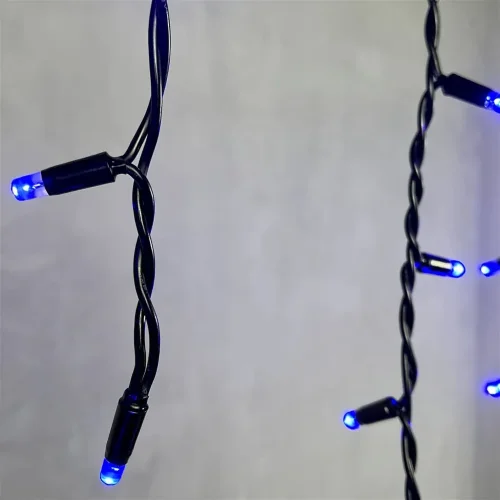 Гирлянда Бахрома 3,1 x 0,5 м Синяя 220В, 120 LED, Провод Черный Каучук, IP65. Фото 3.