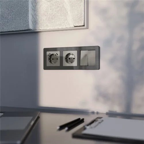 Розетка с заземлением и шторками (графит акрил) W1171144 - фото 2