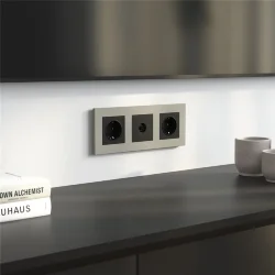 W0032917/ Рамка на 3 поста Slab (дымчатый софт) W0032917