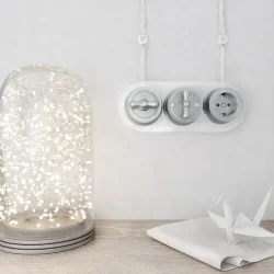 Рамка из стекла на 3 поста белый W0035101