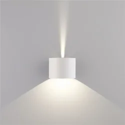 Уличный светодиодный светильник с регулировкой луча Blade белый IP54 1518 Techno LED белый (038830)