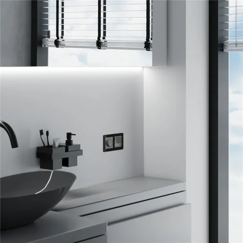 Розетка влагозащ. с зазем. с защит. крышкой и шторками (графит акрил) W1171244 - фото 2