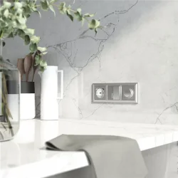 Рамка из поликарбоната на 3 поста Fiore серебряный W0032206