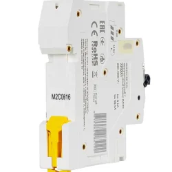 Выключатель автоматический модульный 1п C 6А M06N ARMAT IEK AR-M06N-1-C006