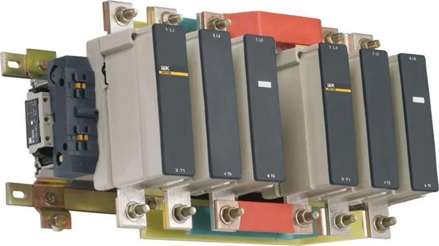 Контактор КТИ-76303 реверс 630А 230В/АС3 KARAT IEK KKT73-630-230-10 - фото