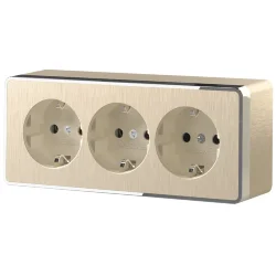 Розетка тройная с заземлением и шторками Gallant шампань рифленый W5073110