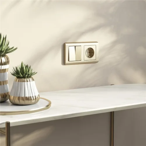 Рамка из поликарбоната на 2 поста Stream шампань W0022111 - фото 3