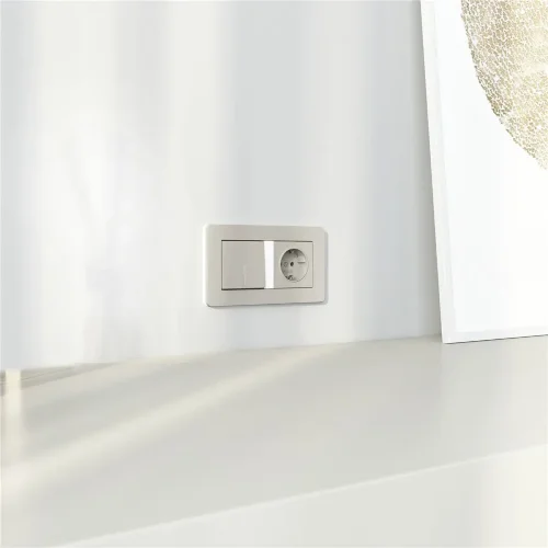 Розетка с заземлением и шторками (дымчатый) W1271104 - фото 5