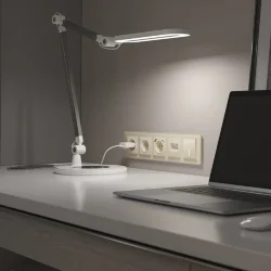 Рамка из стекла на 5 постов Favorit молочный W0051141