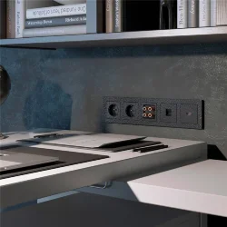 Рамка из поликарбоната на 5 постов Hammer черный W0052408