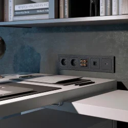 Рамка из поликарбоната на 5 постов Hammer черный W0052408