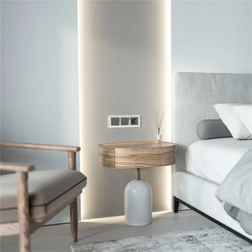 Рамка из стекла на 3 поста Favorit белый W0031101 - фото 2