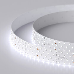 Светодиодная лента RT 2-2500 24V Cool 8К 4х2 (2835, 700 LED, LUX) (Arlight, 30 Вт/м, IP20) 019084