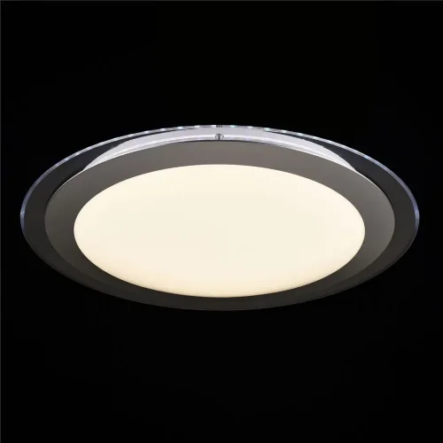 Ультрасовременный дизайн с использованием LED-модуля. Серия Halo надолго остается в памяти благодаря своему изящному и благородному облику. Светильники выполнены из акрила и подходят для помещений с невысокими потолками. (Белый) - фото 5