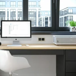 Рамка из стекла на 2 поста Favorit молочный W0021141