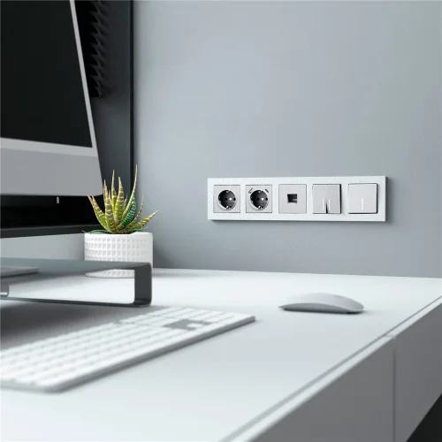 Рамка из поликарбоната на 5 постов Hammer белый W0052401 - фото 5