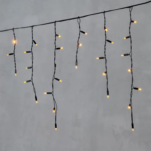 Гирлянда Бахрома с Колпачком 3,1 x 0,5 м Экстра Тепло-Белая 220В, 120 LED, Провод Черный ПВХ, IP65. Фото 1.