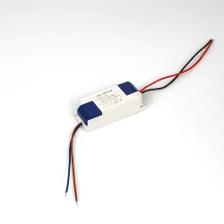 Светодиодный драйвер LD211 (220V, 31-36W, 100-144V, 300mA)