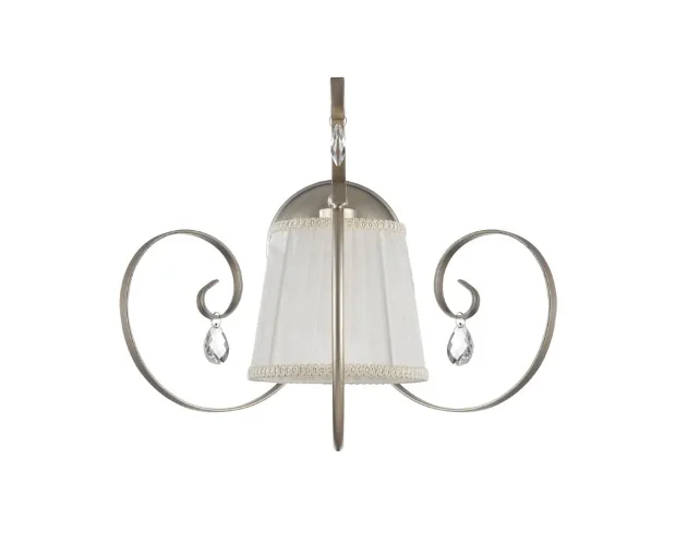 Светильники серии Simone выполнены в классическом стиле. Арматура цвета «античное серебро», абажуры из органзы на ПВХ. Люстры подходят для помещений с невысокими потолками благодаря конструкции «2 в 1». Дизайн изделий дополнен декоративными подвесками. (К