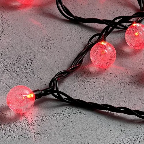 Гирлянда «Шарики» 10м Красная 220В, Диаметр Шарика 23мм, 100 LED, Провод Черный Каучук 2,3мм, IP54. Фото 3.