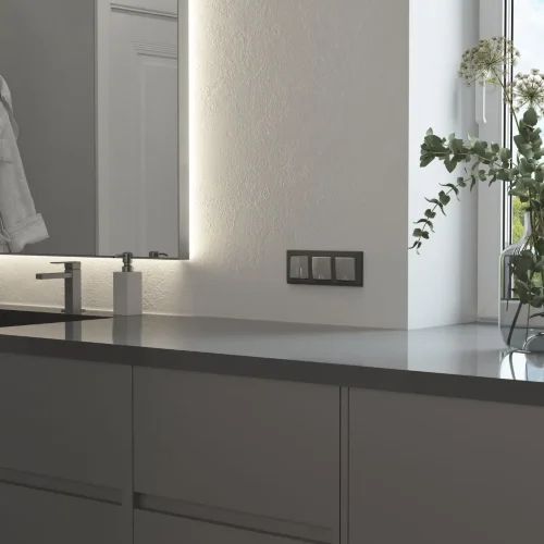 Рамка из поликарбоната на 3 поста Stark графит матовый W0031864 - фото 3