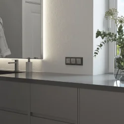 Рамка из поликарбоната на 3 поста Stark графит матовый W0031864