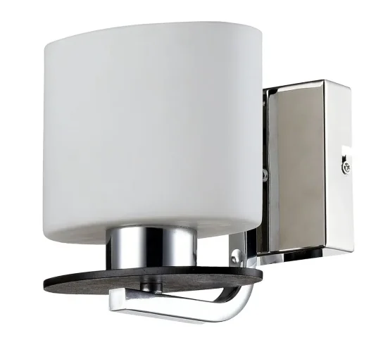 Светильники серии выполнены в современном стиле, арматура сделана из металла, а плафоны – из матового стекла. Благодаря своей небольшой высоте светильники Bice подходят для невысоких помещений. (Хром) - фото 3