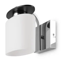 Светильники серии выполнены в современном стиле, арматура сделана из металла, а плафоны – из матового стекла. Благодаря своей небольшой высоте светильники Bice подходят для невысоких помещений. (Хром)