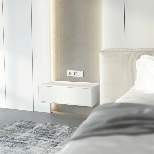 Рамка из поликарбоната на 3 поста Hammer белый W0032401 - фото 2