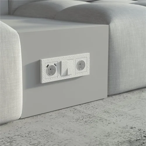 Рамка из поликарбоната на 3 поста Hammer белый W0032401 - фото 5