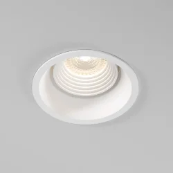 Светильник встраиваемый Punto белый 25016/01 (065470)