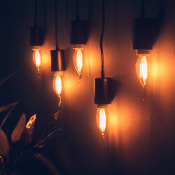 LED-CW35-5W-GOLDEN-E14 GLV21GO Лампа светодиодная Vintage, Форма свеча на ветру, золотистая колба