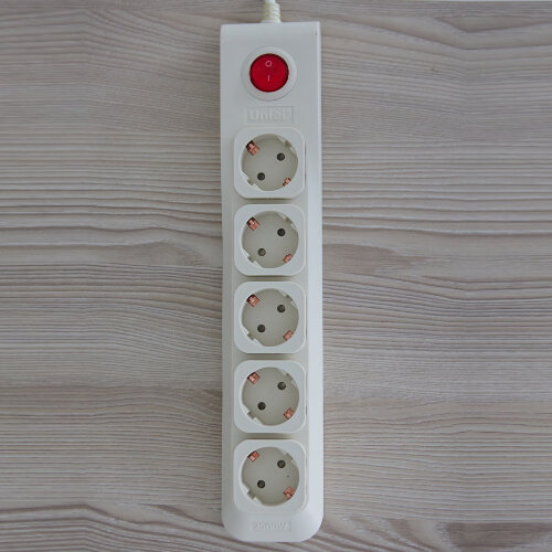 S-GSL5-3 IVORY Cетевой фильтр серии Lux, 3м Пвс 3x0.75, 5 гнезд, с-з, 10А, Защита от перенапряжения, короткого замыкания. - фото 3