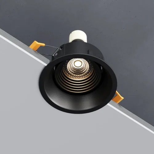 Светильник встраиваемый Punto черный 25016/01 - фото 3