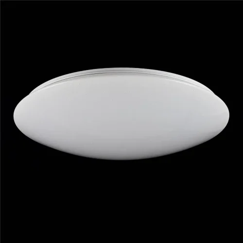 Ультрасовременный дизайн с использованием LED-модуля. Светильники подходят для любых интерьеров в современном стиле. За счет своей компактности (небольшая высота изделий) светильники Gloria станут настоящей находкой для интерьеров с невысокими потолками. 